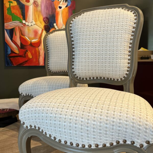Fauteuils blancs